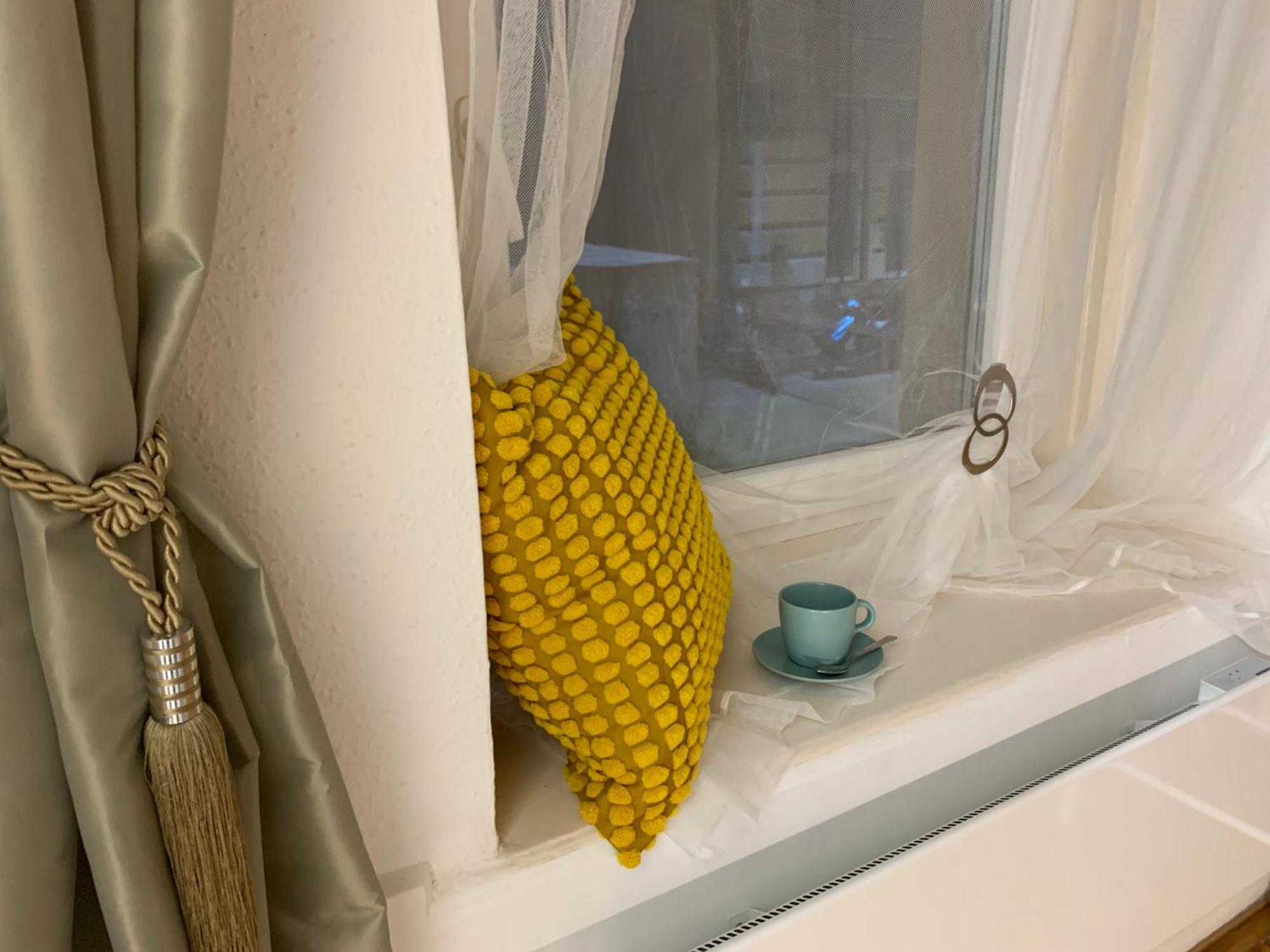 Small Cosy Apartment Near The Famous Westend City Center Budapest Eksteriør billede